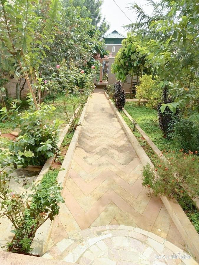 Yelagiri Golden Villa Exterior foto